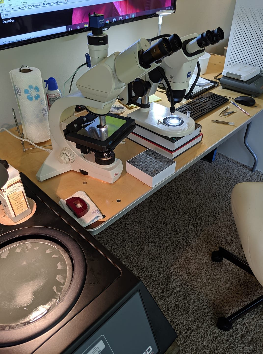 Sagilith fisheries laboratory workstation with microscope